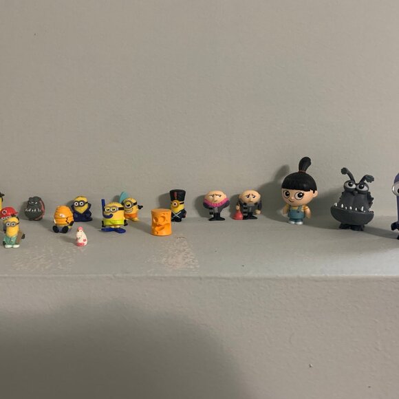 Minion Despicable Me  MINEEZ  POP Lot sale, varies sizes and series. - Picture 4 of 4